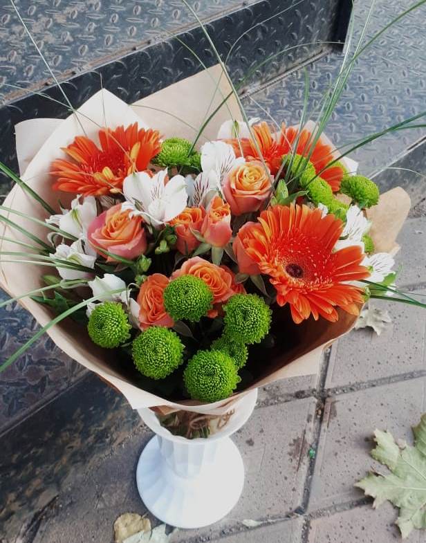 Букет цветов из: Герберы, Хризантемы, Альстромерии и Розы в Курилловке