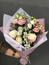 Букет цветов из:  Альстромерии, Розы и Лизиантусы #REPLACE_PRED# Курилловке