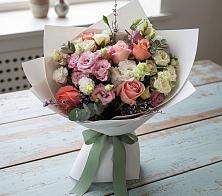 Букет цветов из:  Розы, Лизиантусы и Гвоздики #REPLACE_PRED# Курилловке