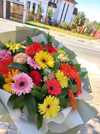 Букет цветов из: Герберы в Курилловке